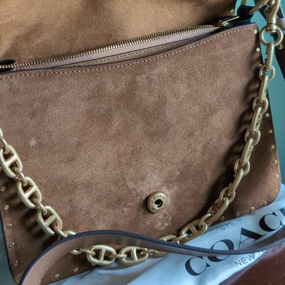 Coach Beat Shoulder Bag in Colorblock - Picture 4 of 8